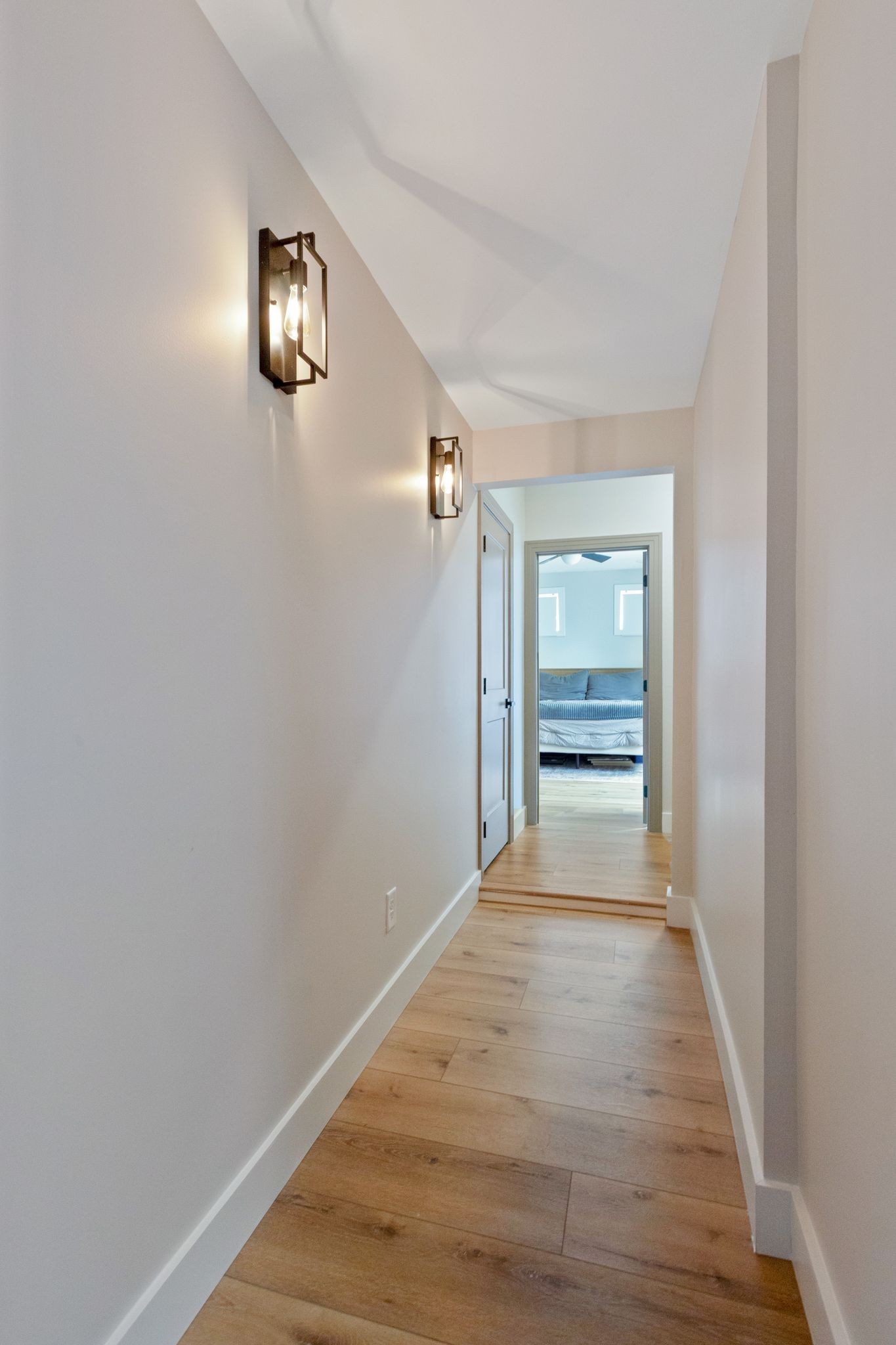 214 Crestland Dr