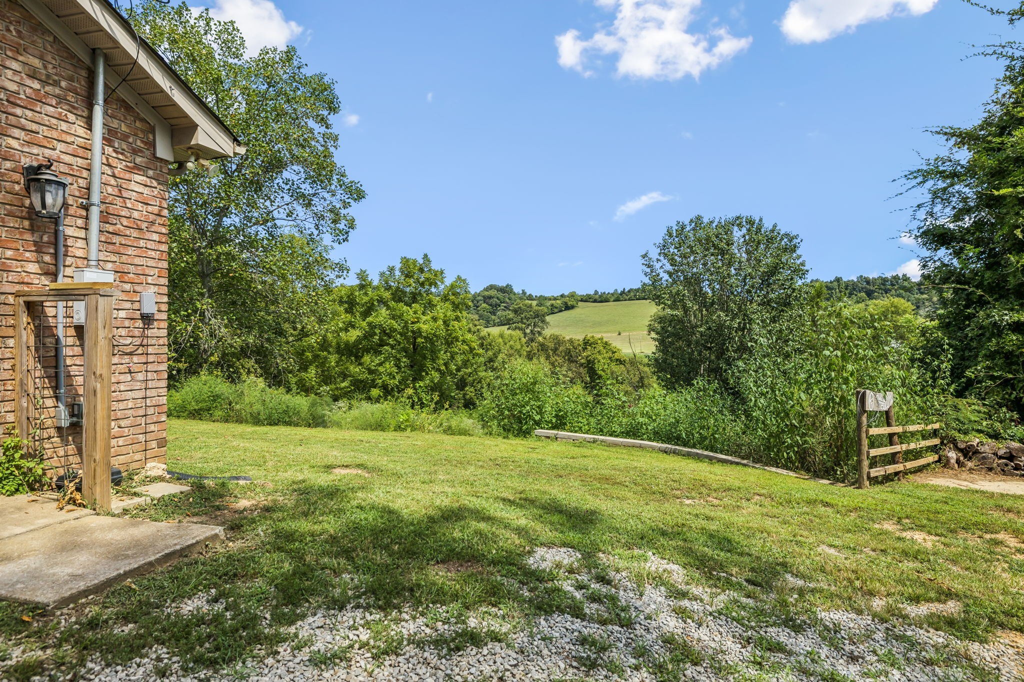 4951 Weakley Creek Rd