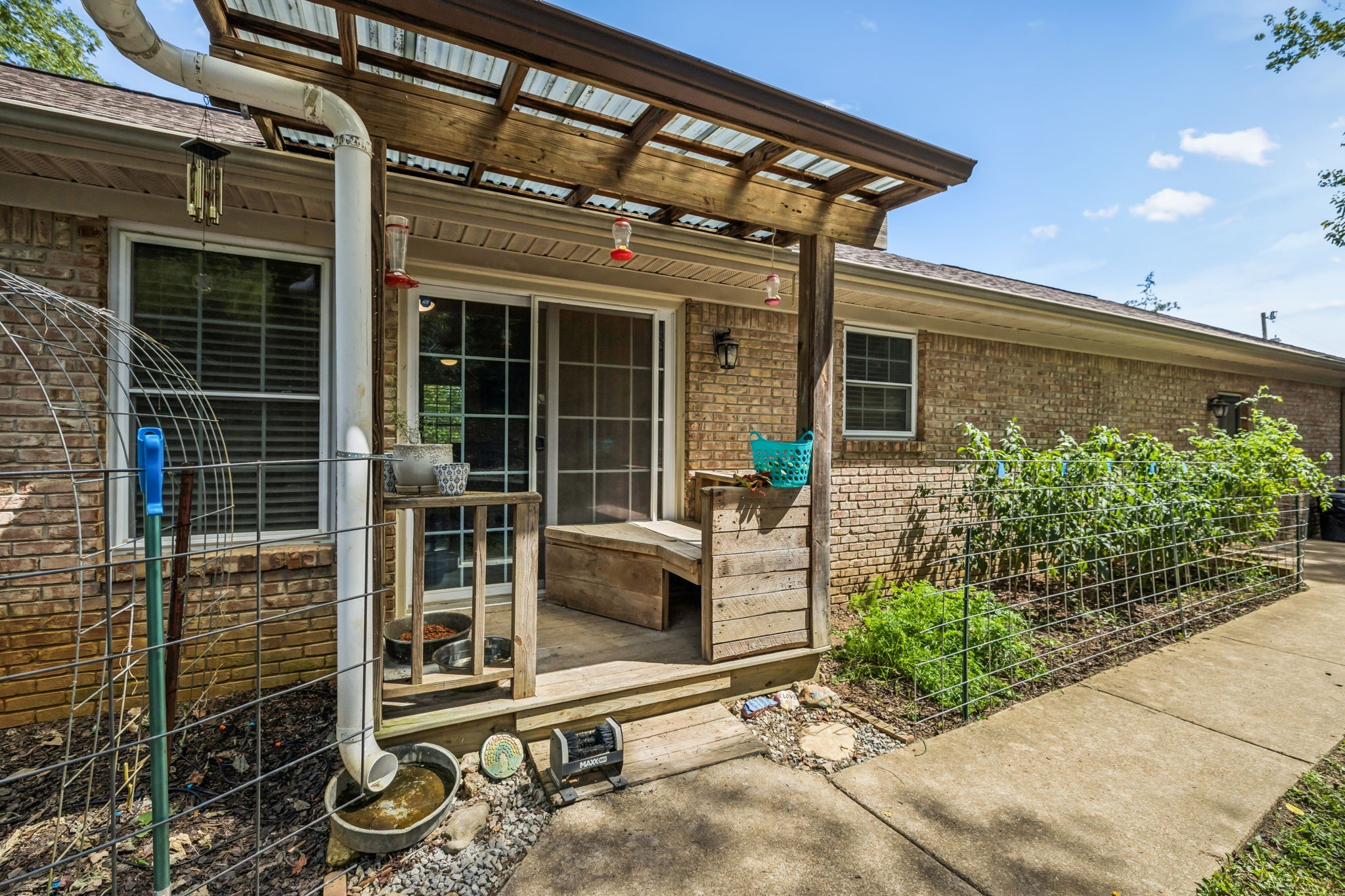 4951 Weakley Creek Rd