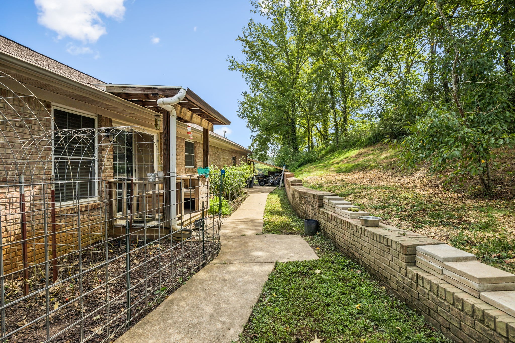4951 Weakley Creek Rd