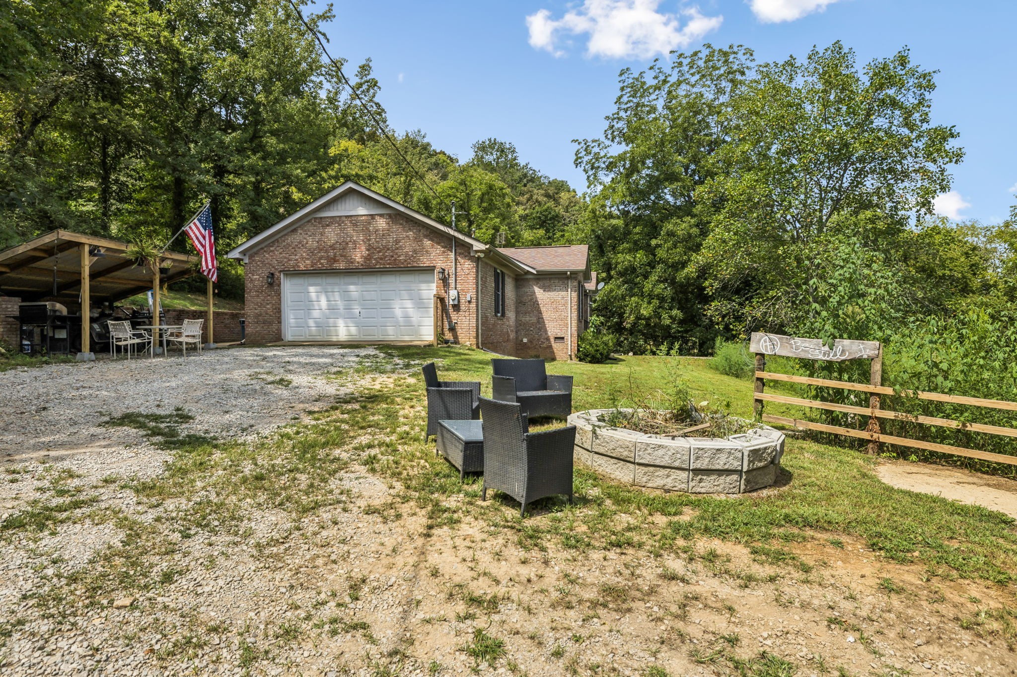 4951 Weakley Creek Rd