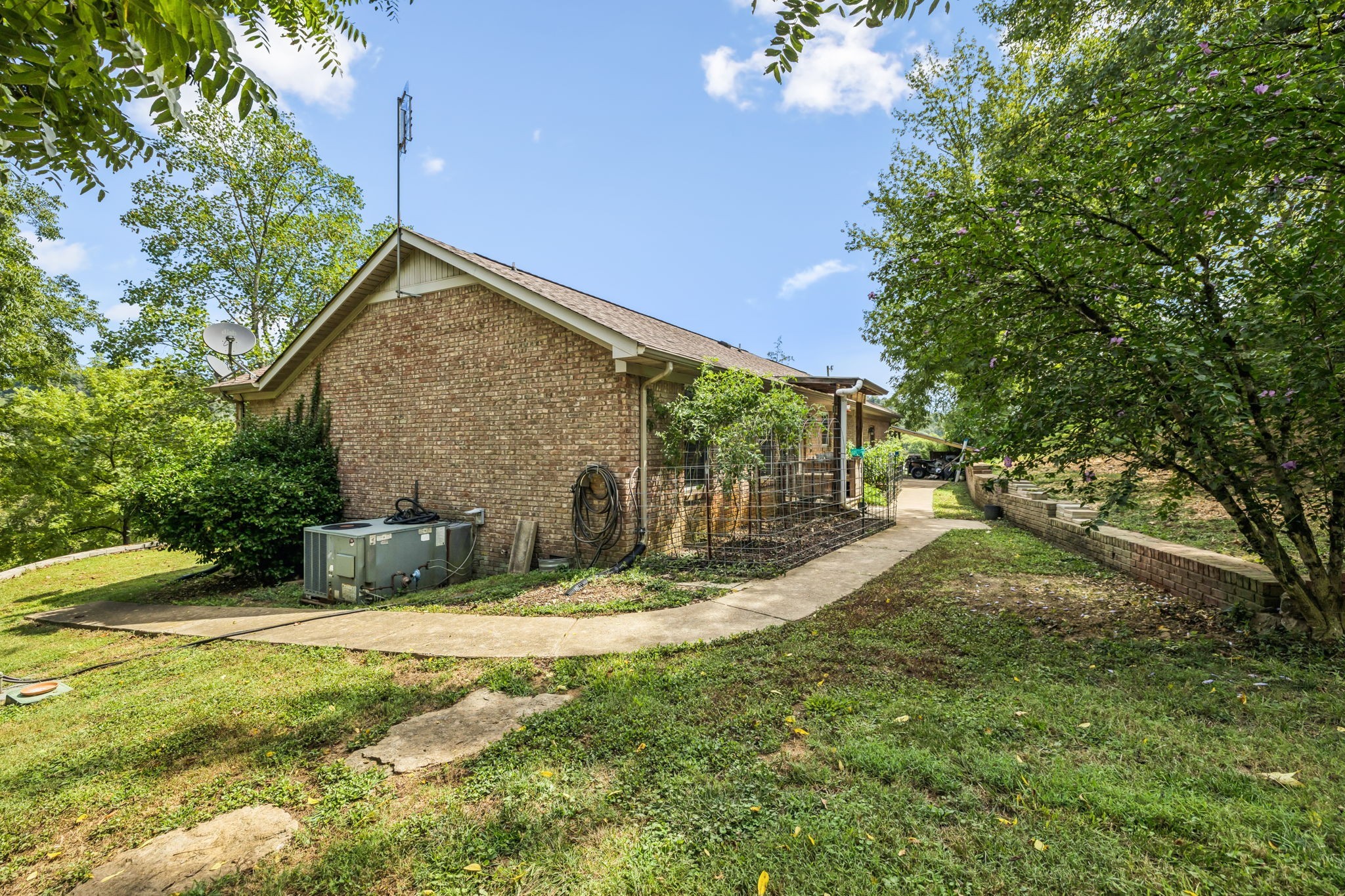 4951 Weakley Creek Rd