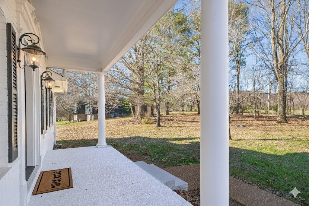 731 Maynard Ln