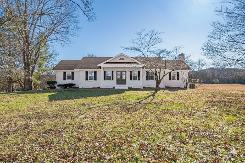 731 Maynard Ln