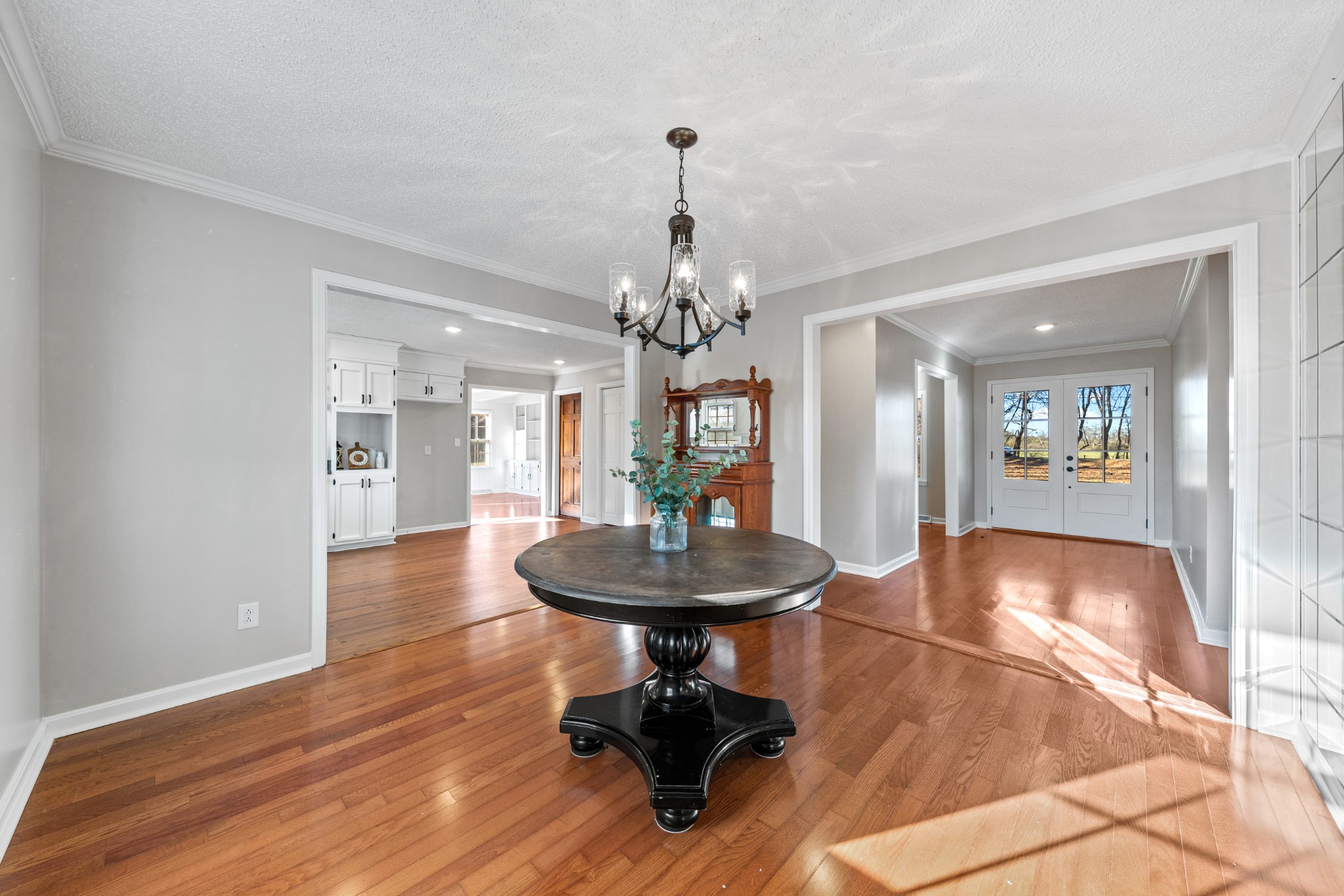731 Maynard Ln