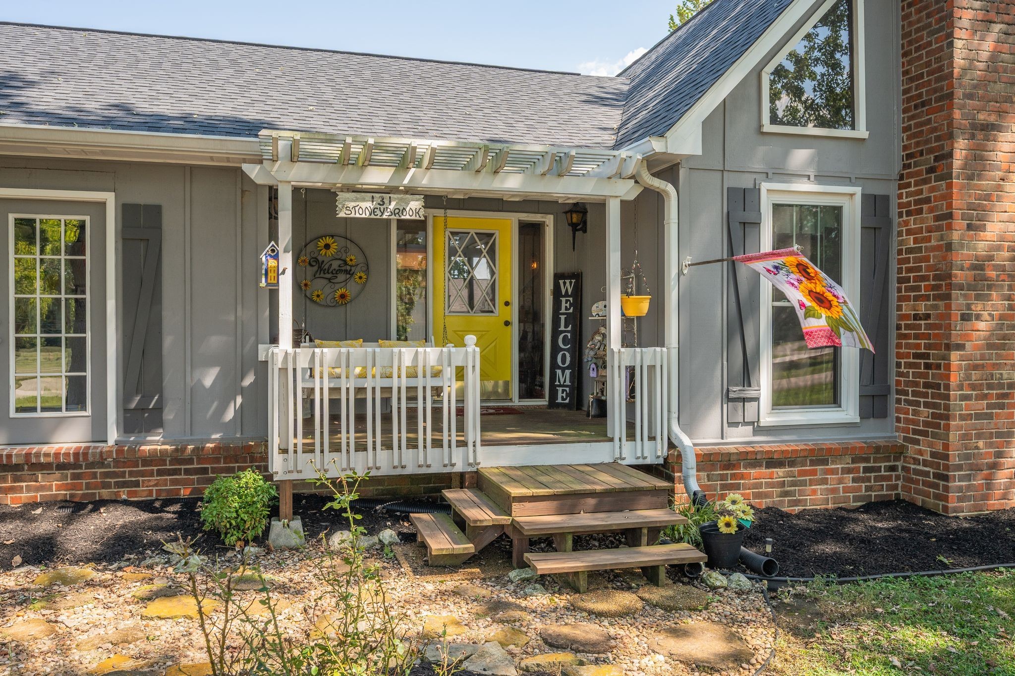 131 Stoneybrook Rd