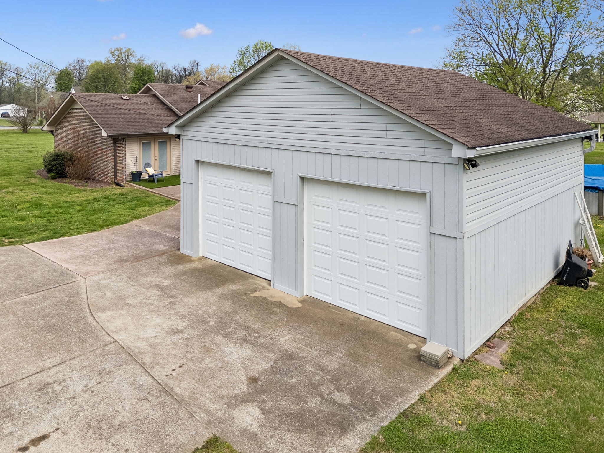 2222 Tindell Ln