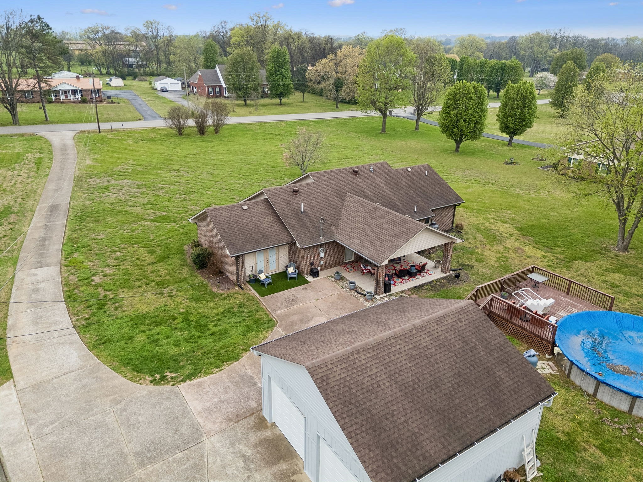 2222 Tindell Ln