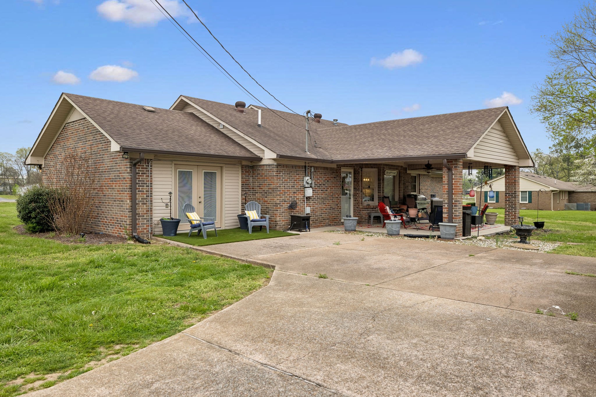 2222 Tindell Ln