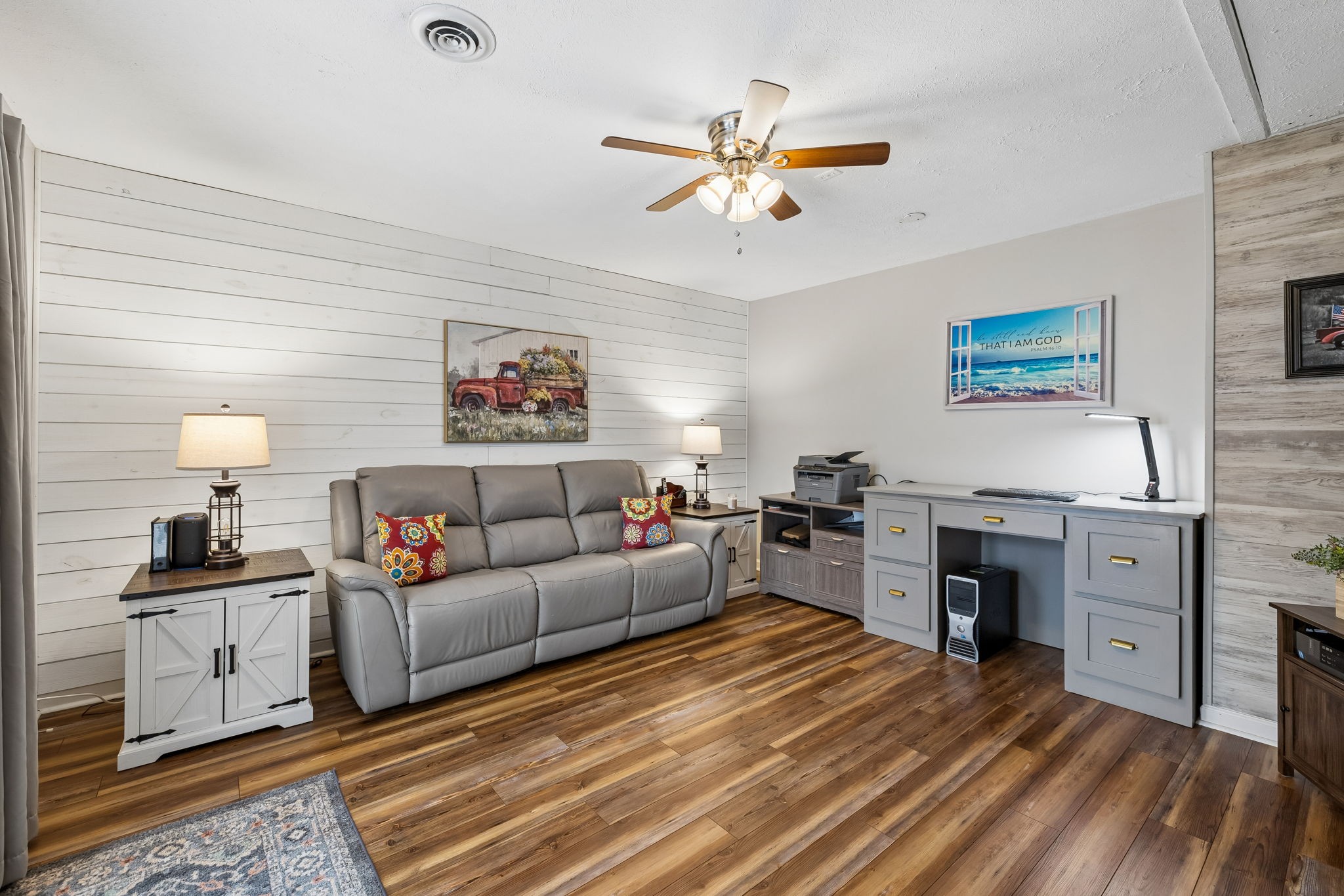 2222 Tindell Ln