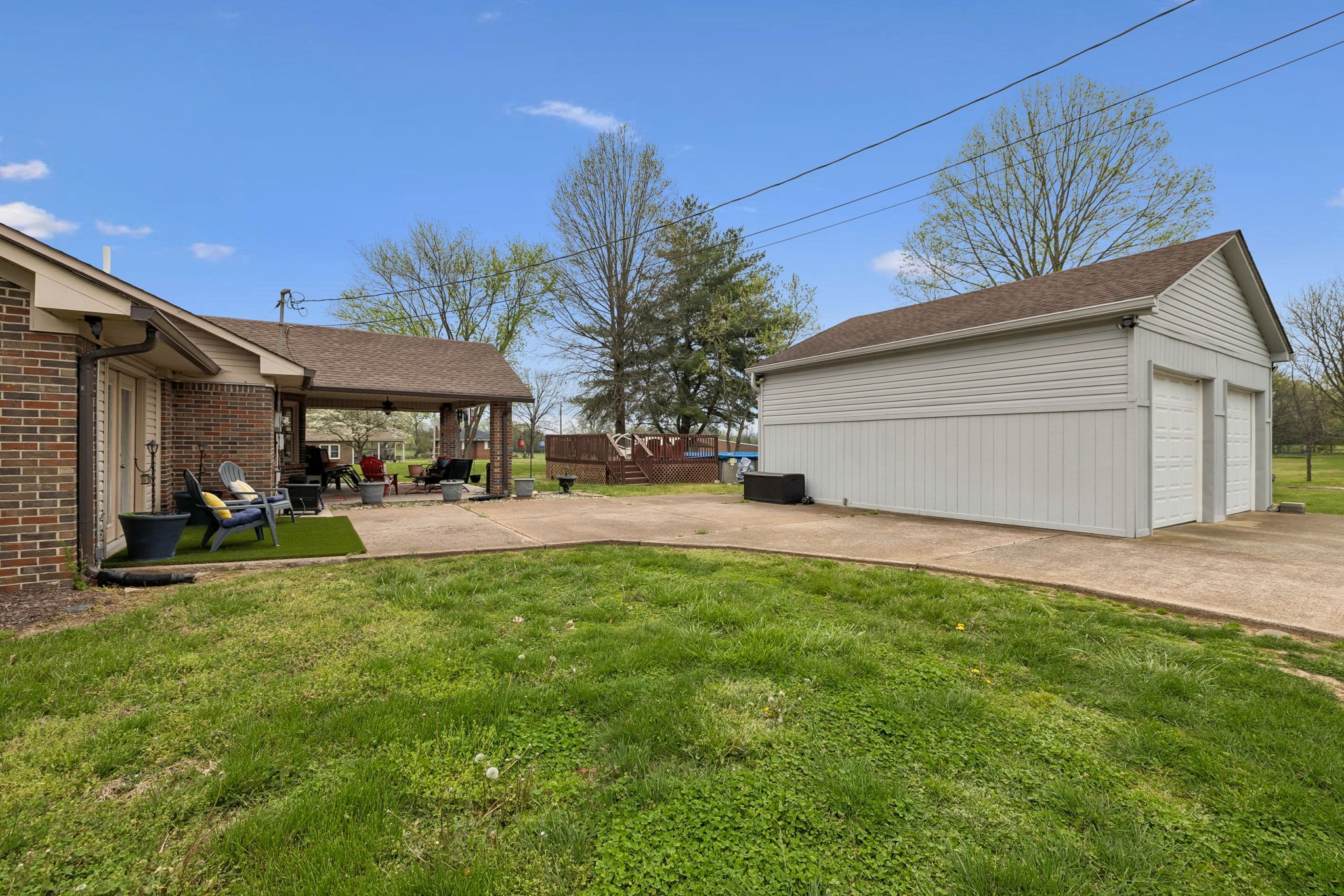 2222 Tindell Ln