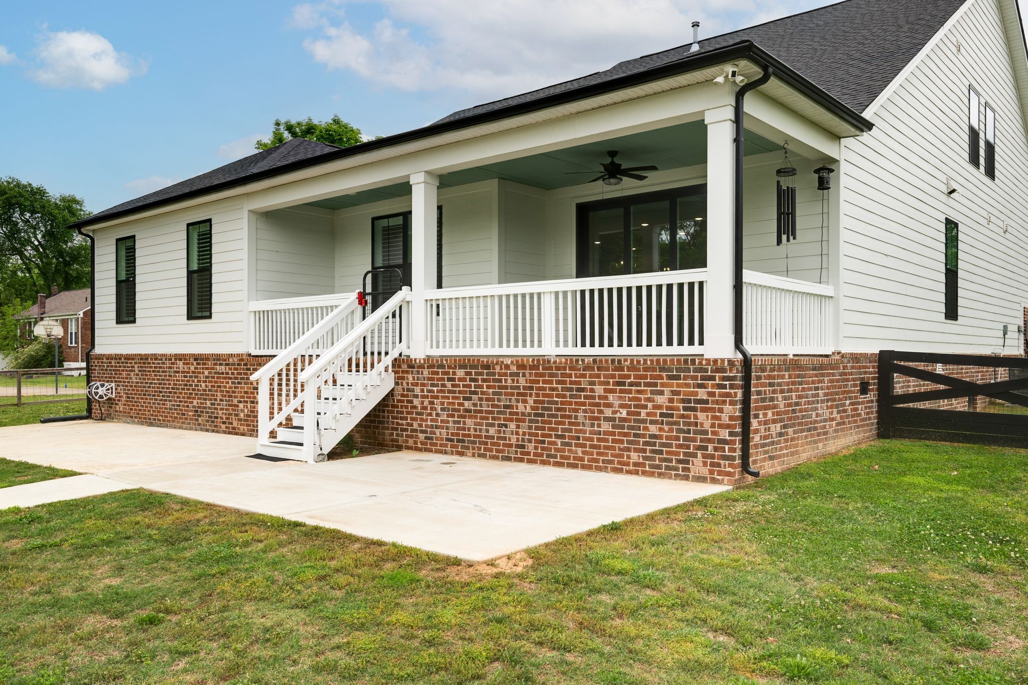 2315 Zion Rd