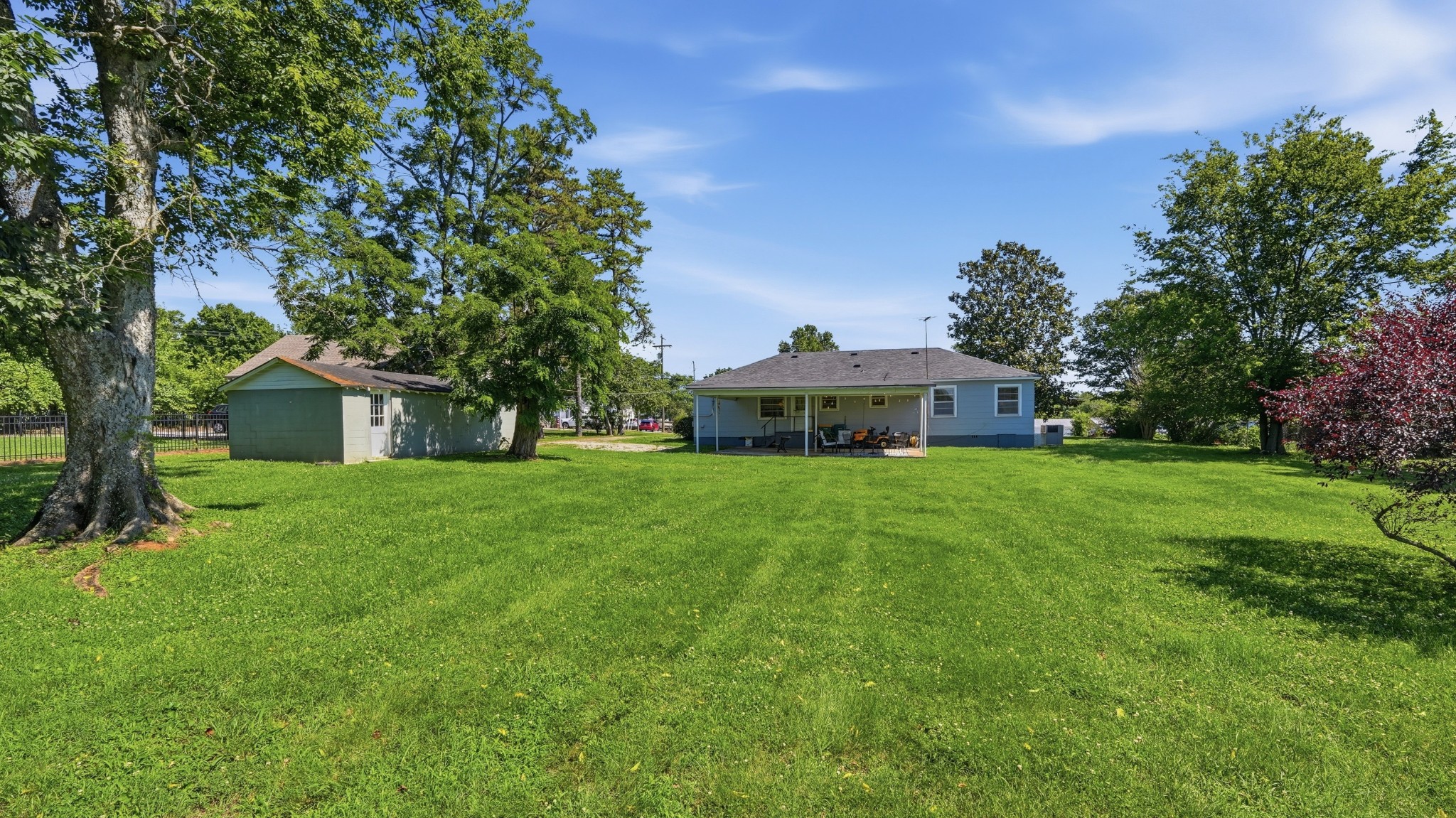 931 Fox Ln