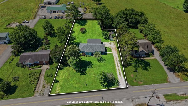 931 Fox Ln