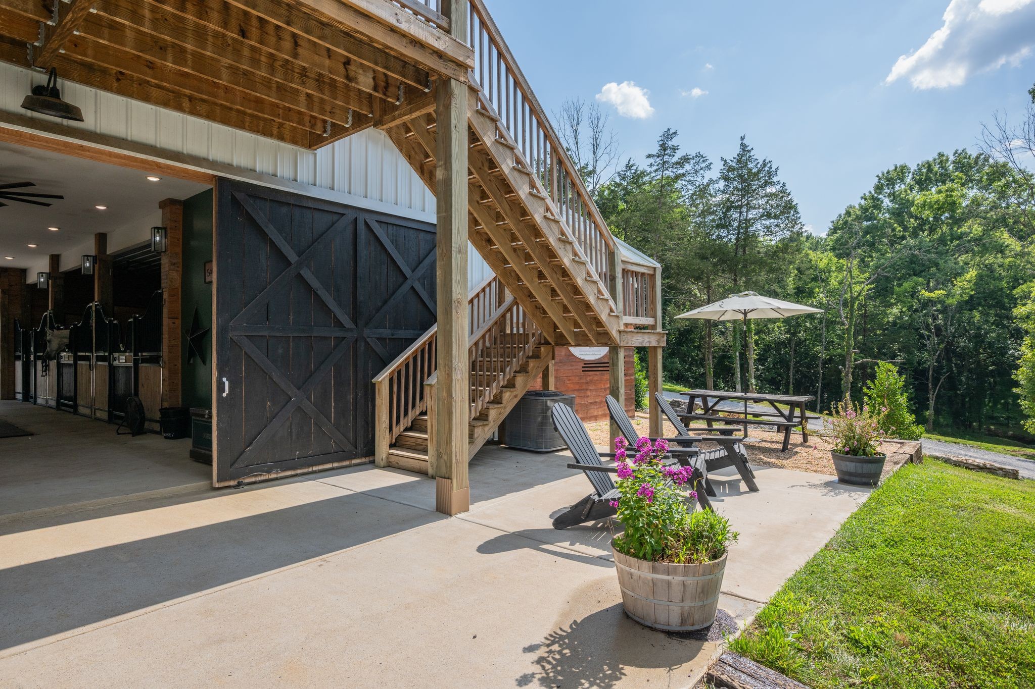 1838 Rock Springs Rd