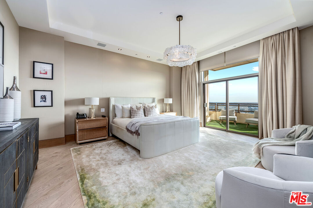 1 W Century Dr Unit: 36A