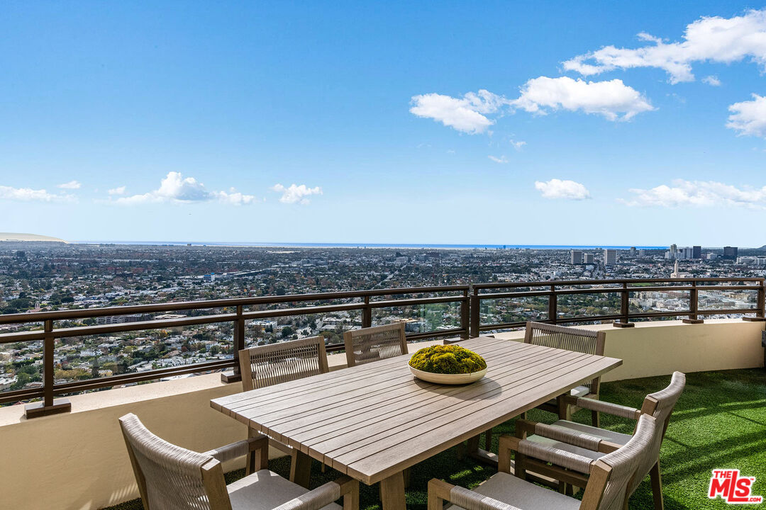 1 W Century Dr Unit: 36A