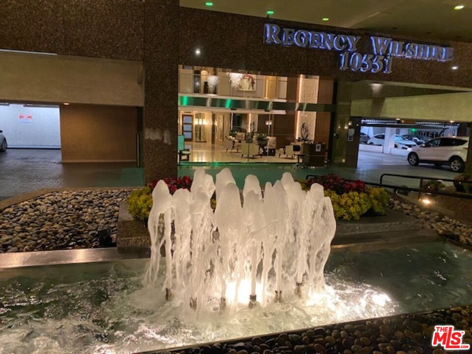 10551 WILSHIRE BLVD Unit: 705