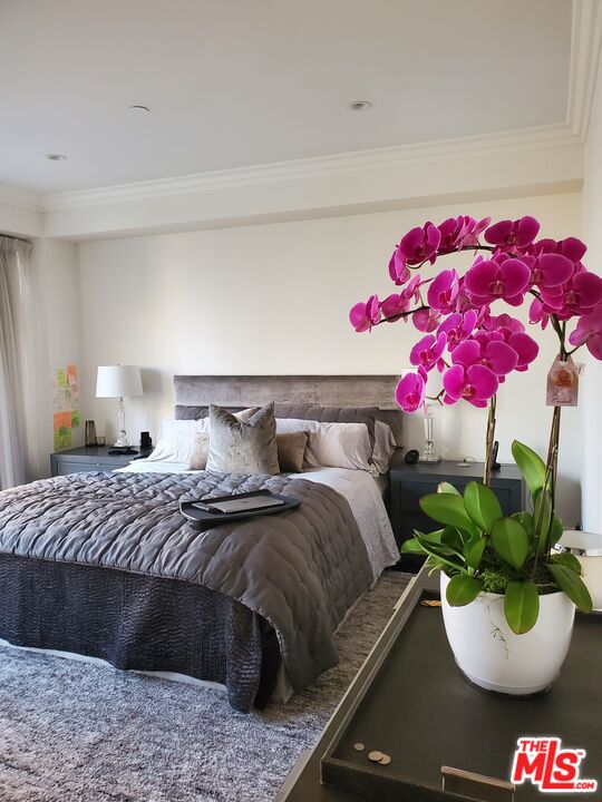 10551 WILSHIRE BLVD Unit: 705
