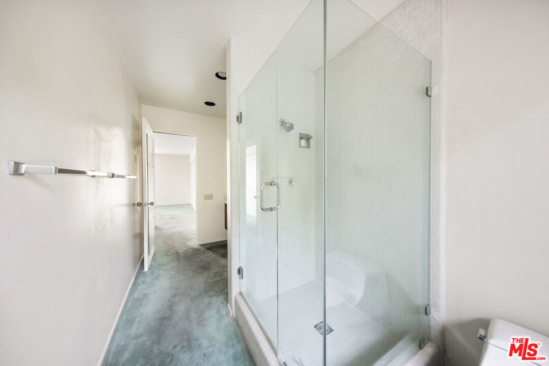 5239 Los Hermosos Way