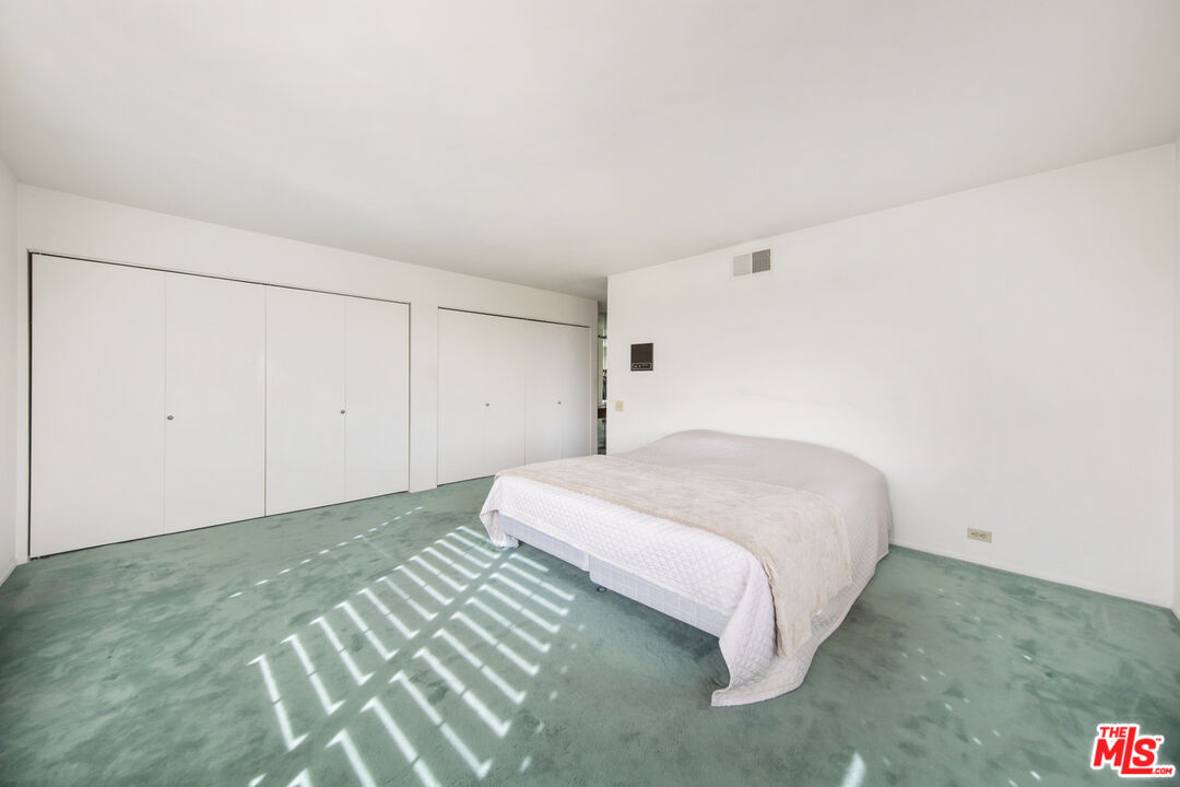 5239 Los Hermosos Way