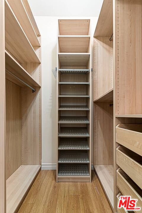 8455 Fountain Ave Unit: 416