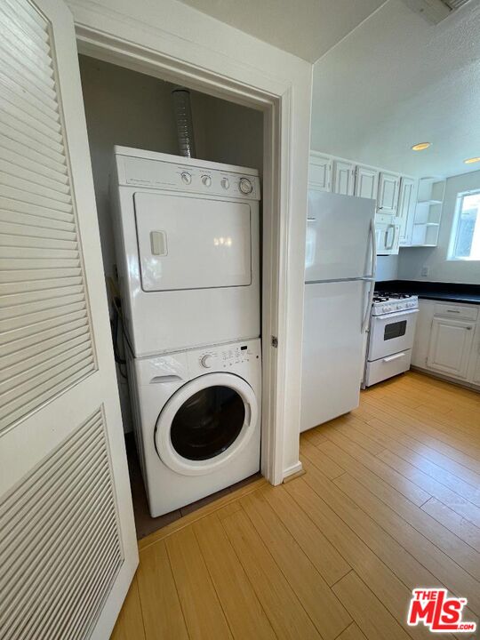 11907 Darlington Ave Unit: 203