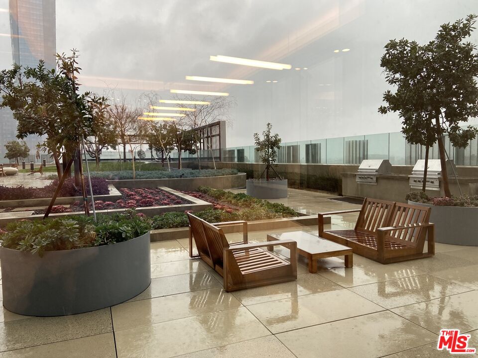 889 Francisco St Unit: 3009