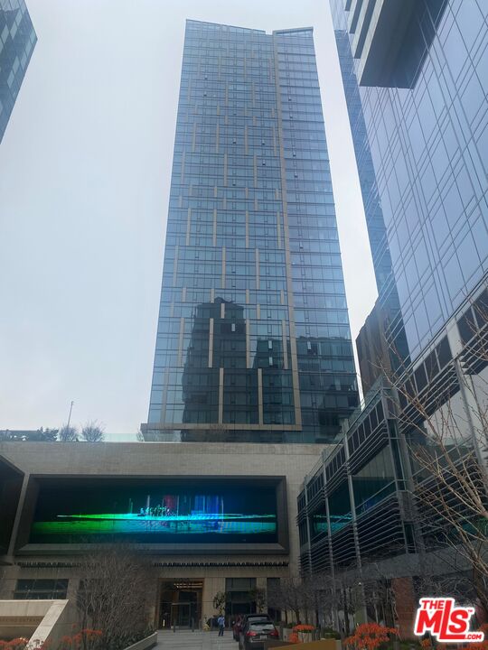 889 Francisco St Unit: 3009