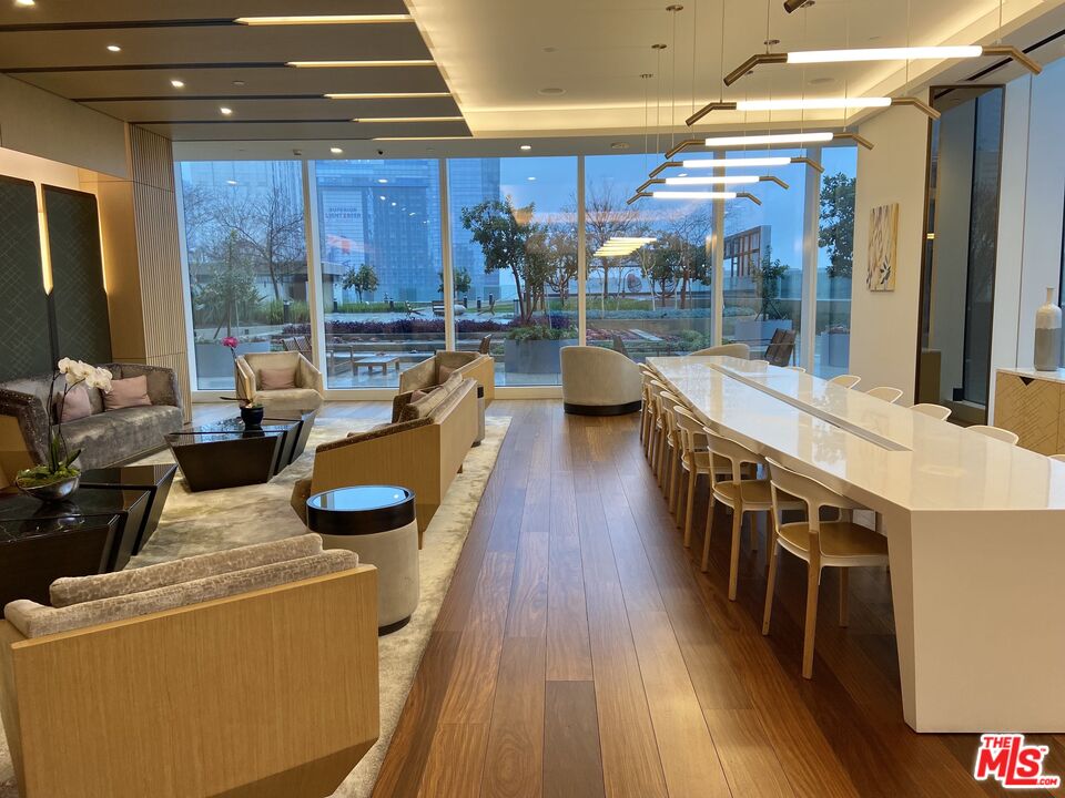 889 Francisco St Unit: 3009