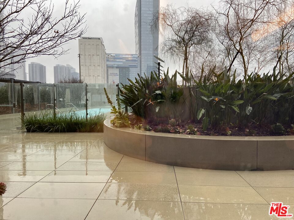 889 Francisco St Unit: 3009