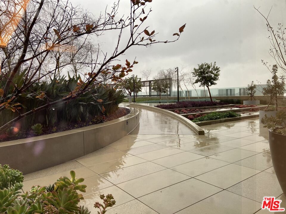 889 Francisco St Unit: 3009