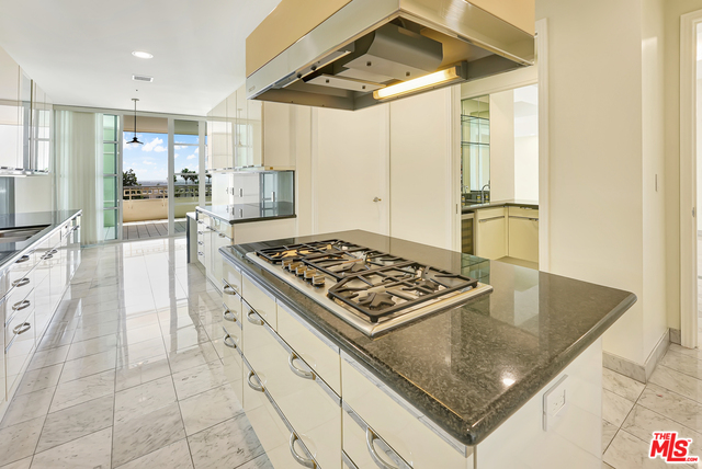 10380 Wilshire Blvd Unit: 404