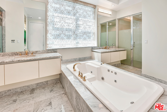 10380 Wilshire Blvd Unit: 404