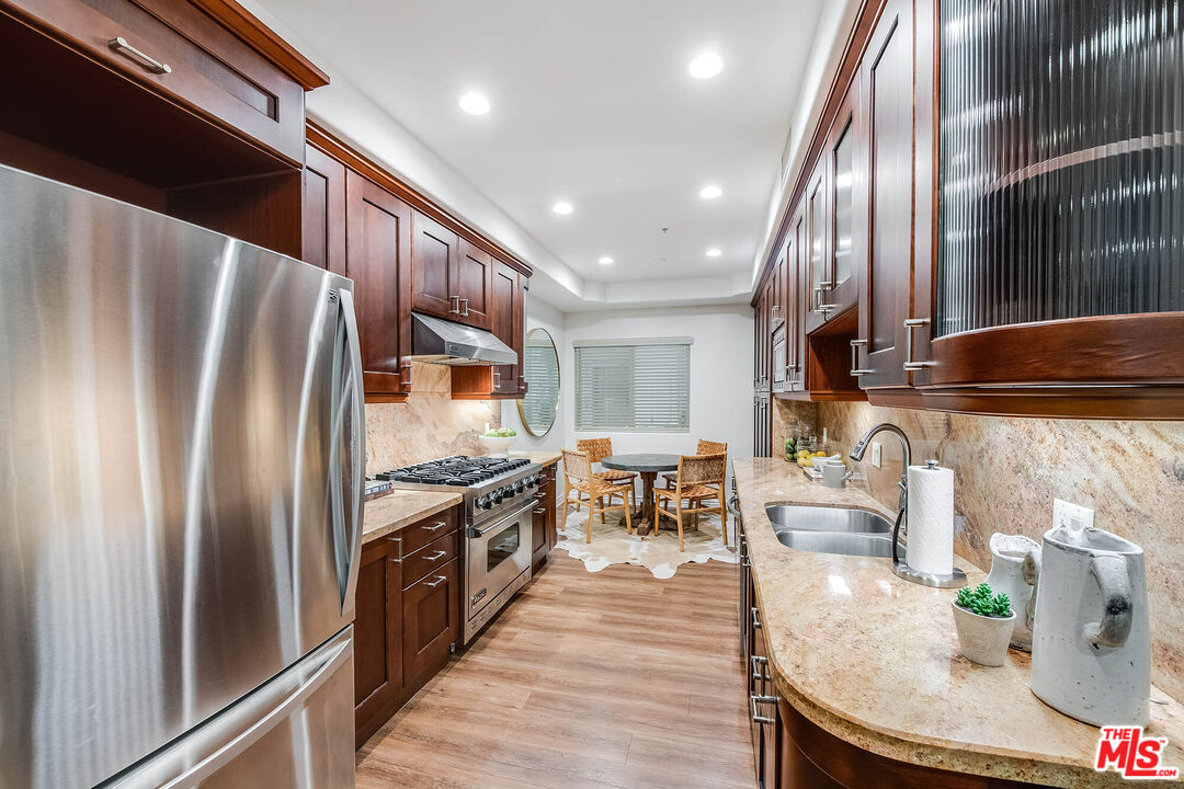 135 S Swall Dr Unit: 103