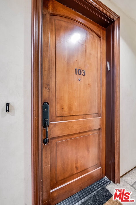 135 S Swall Dr Unit: 103