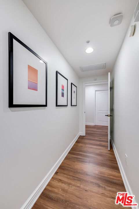 135 S Swall Dr Unit: 103