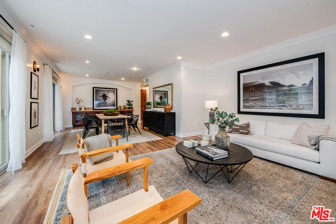 135 S Swall Dr Unit: 103