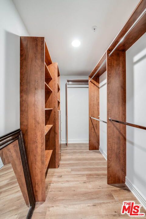 135 S Swall Dr Unit: 103