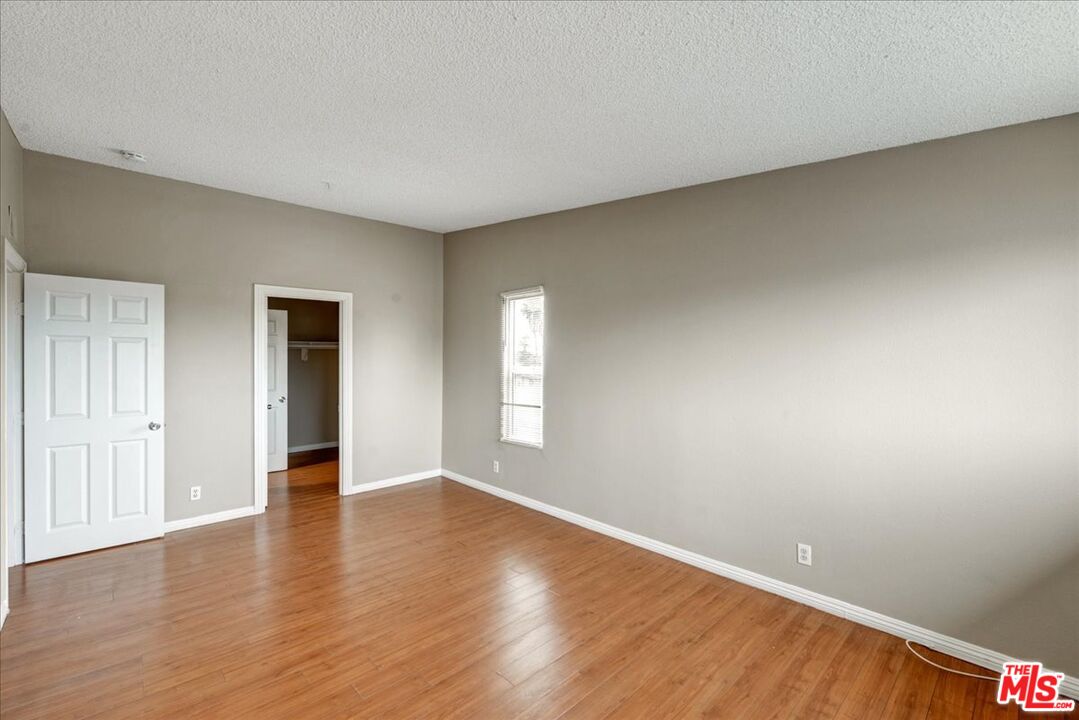 2061 Las Vegas Ave Unit: 12