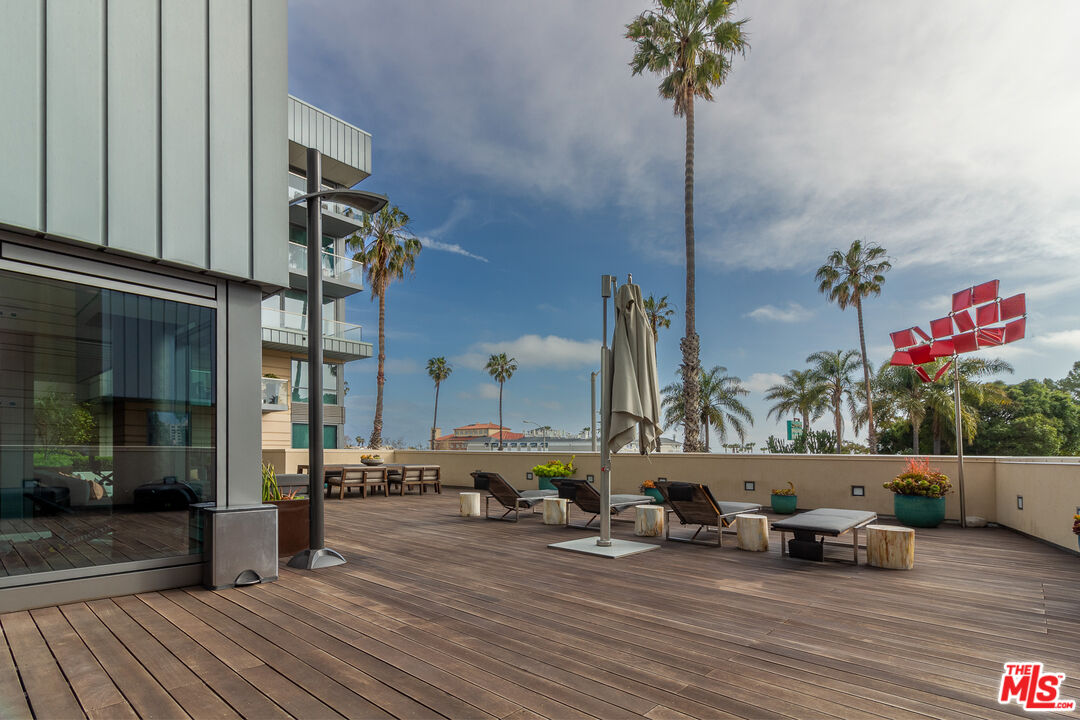 1755 Ocean Ave Unit: 609