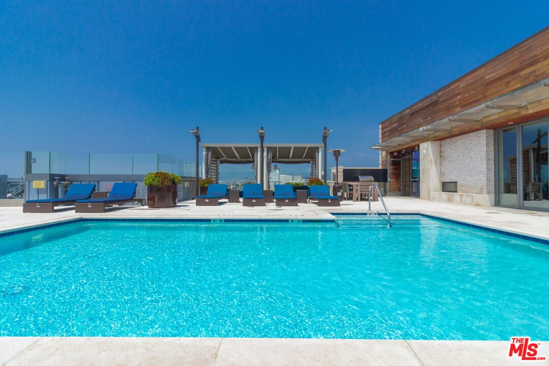 1755 Ocean Ave Unit: 609