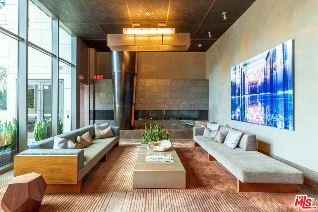 1755 Ocean Ave Unit: 609