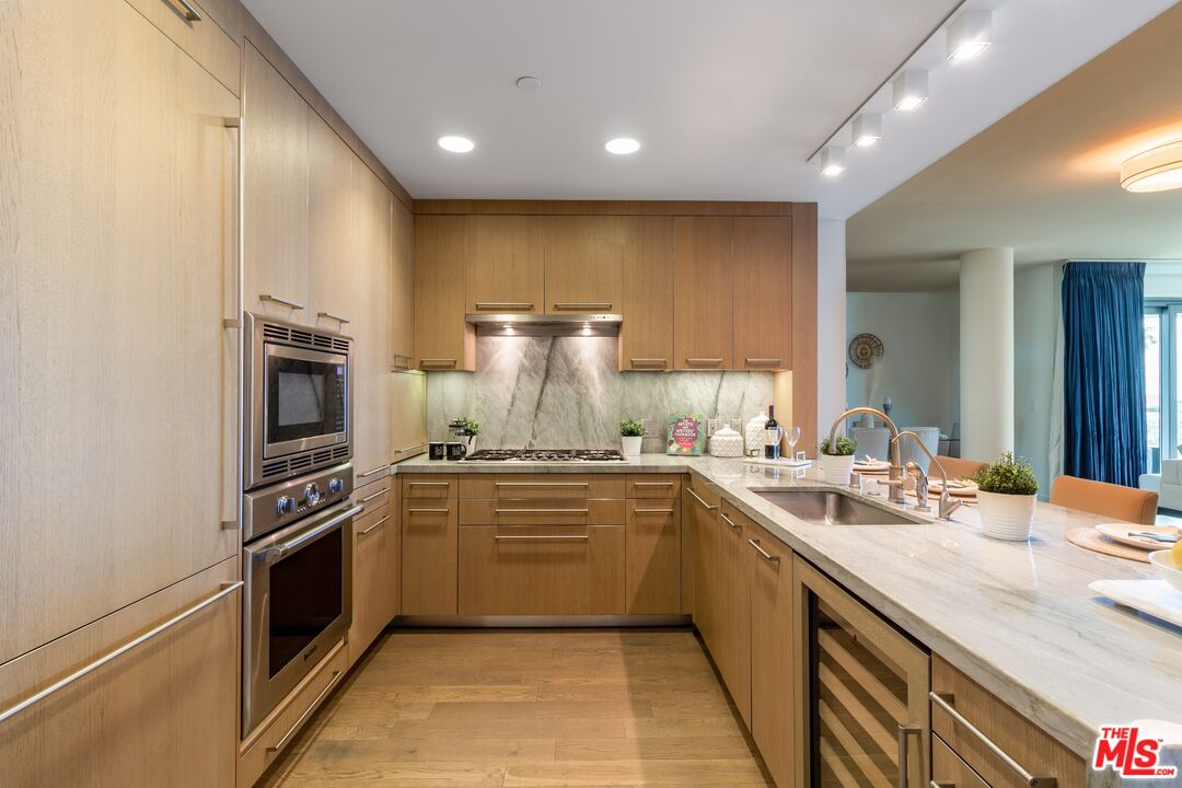 1755 Ocean Ave Unit: 609