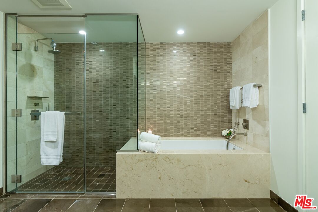 1755 Ocean Ave Unit: 609