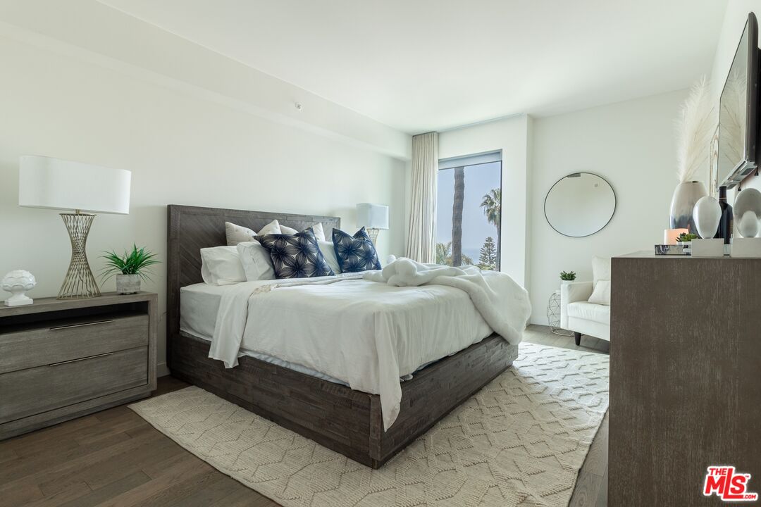1755 Ocean Ave Unit: 609