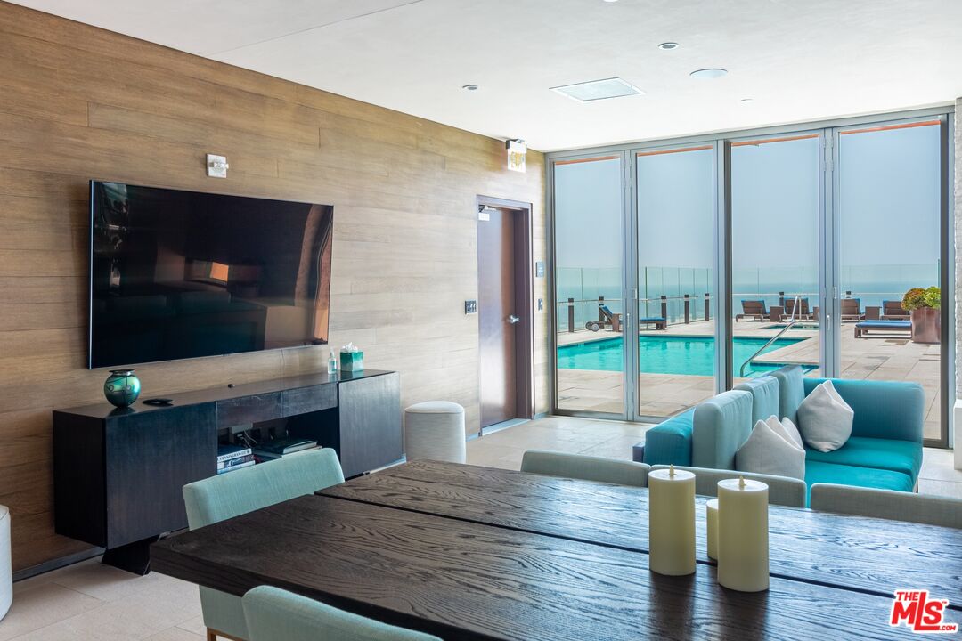 1755 Ocean Ave Unit: 609