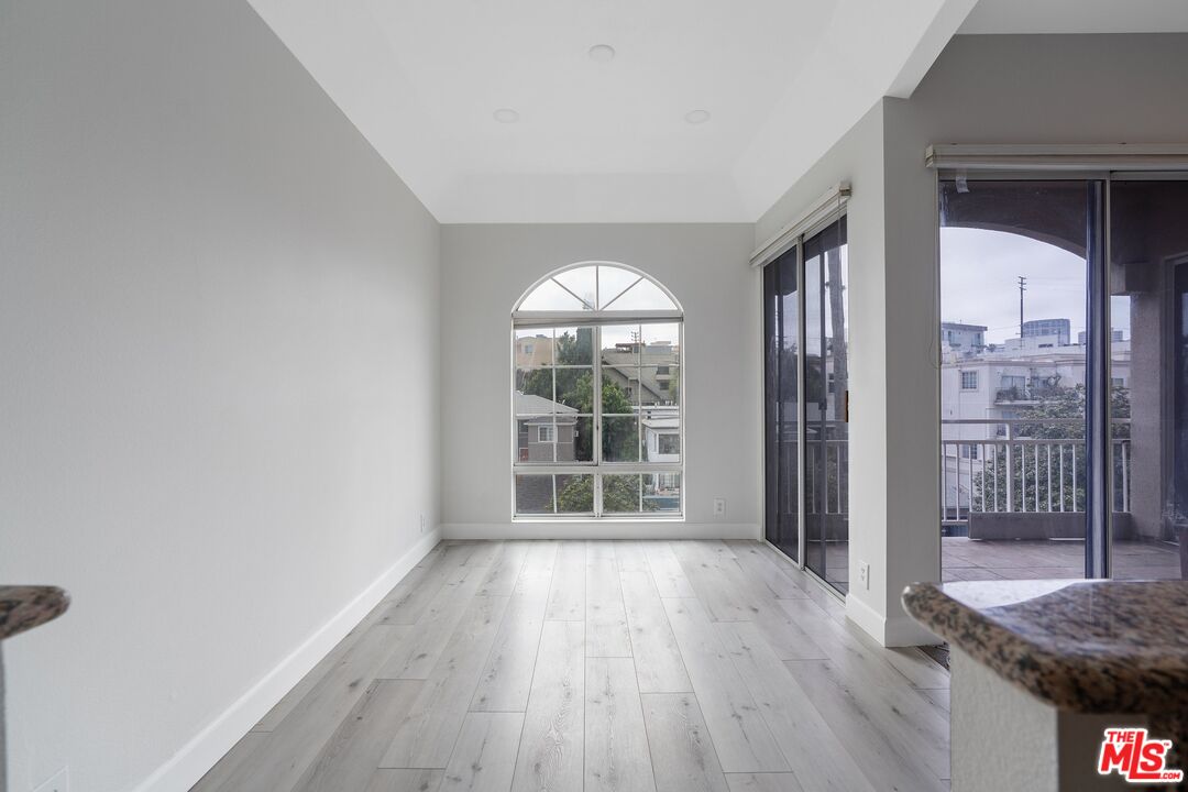 1840 S Beverly Glen Blvd Unit: 507