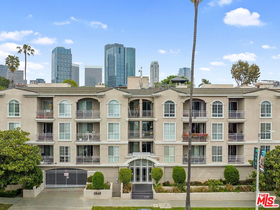 1840 S Beverly Glen Blvd Unit: 507