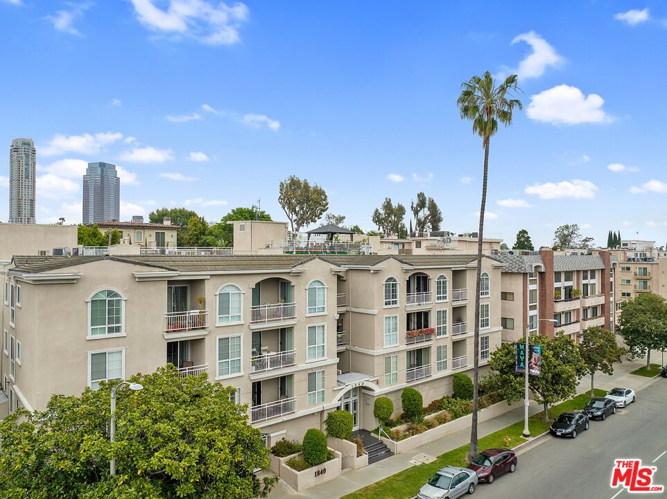 1840 S Beverly Glen Blvd Unit: 507